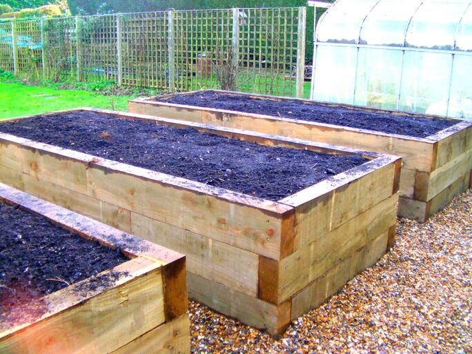 Raised bed for potatoes