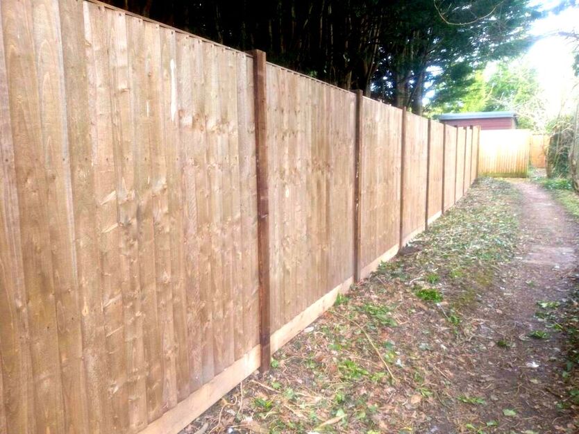 close board panel fence 
